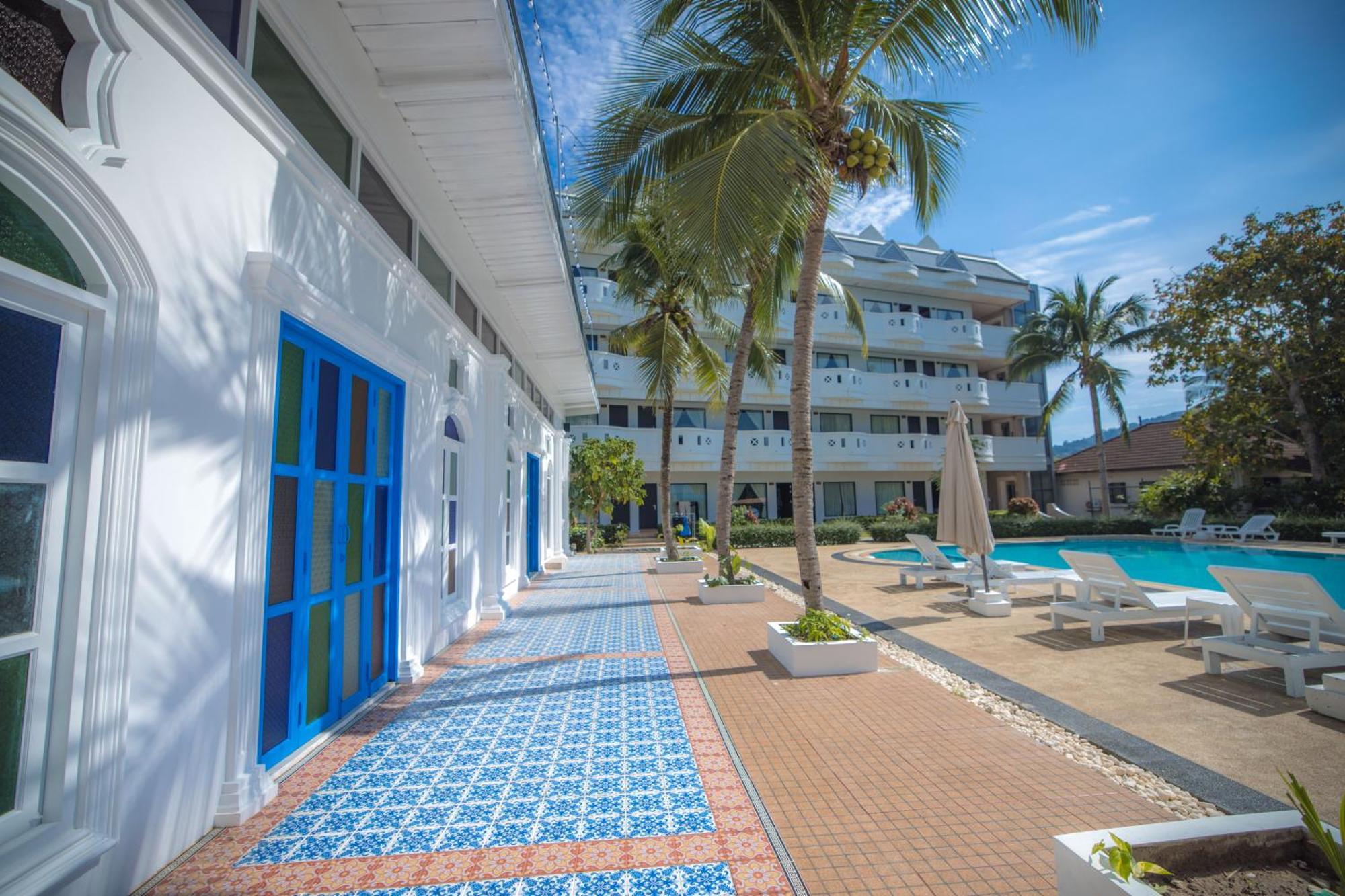 Blue Carina Hotel Phuket Exterior photo